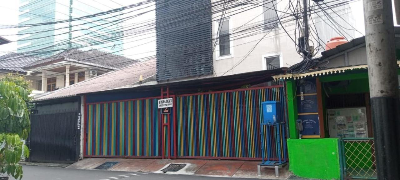 ג'קרטה Spot On 90538 Wisma Dewi Syariah מראה חיצוני תמונה