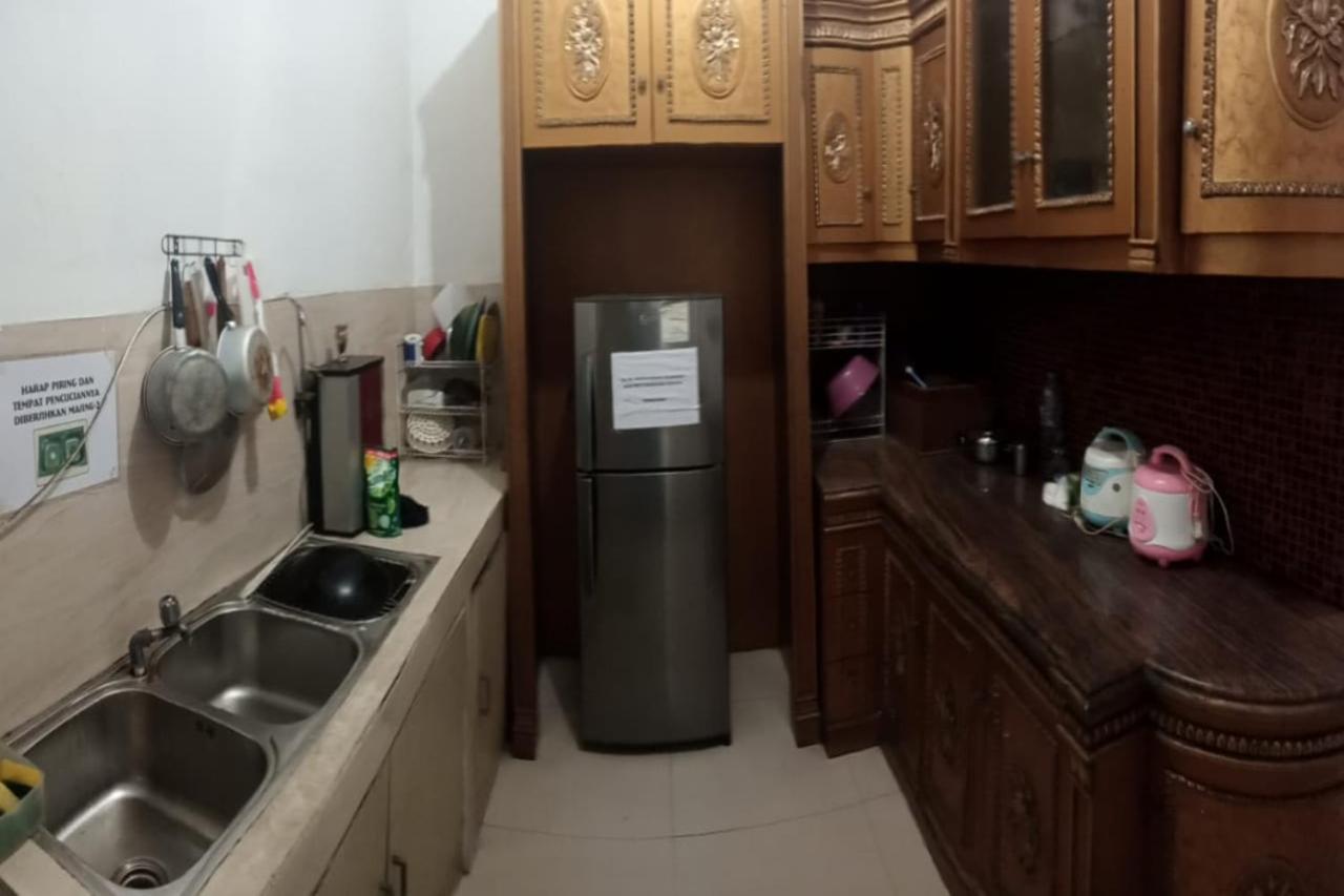 ג'קרטה Spot On 90538 Wisma Dewi Syariah מראה חיצוני תמונה