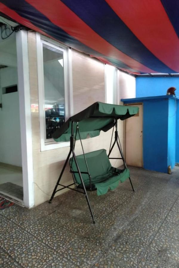 ג'קרטה Spot On 90538 Wisma Dewi Syariah מראה חיצוני תמונה